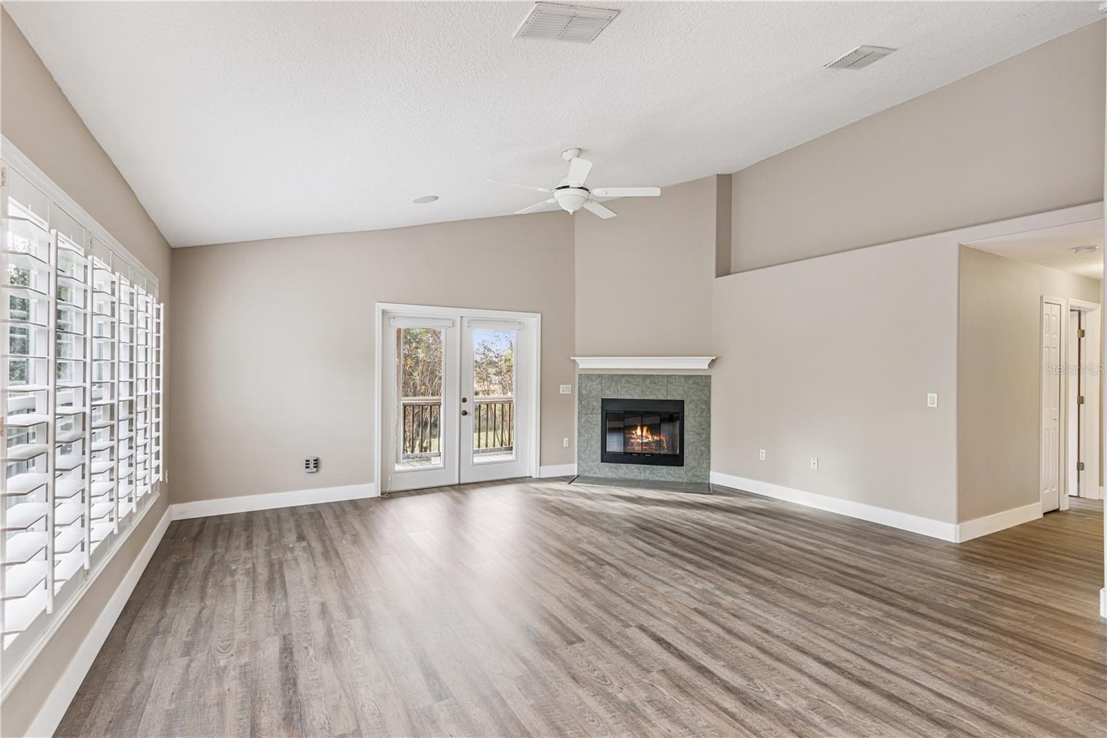 Image 5 of 33 For 1300 Winged Foot Drive