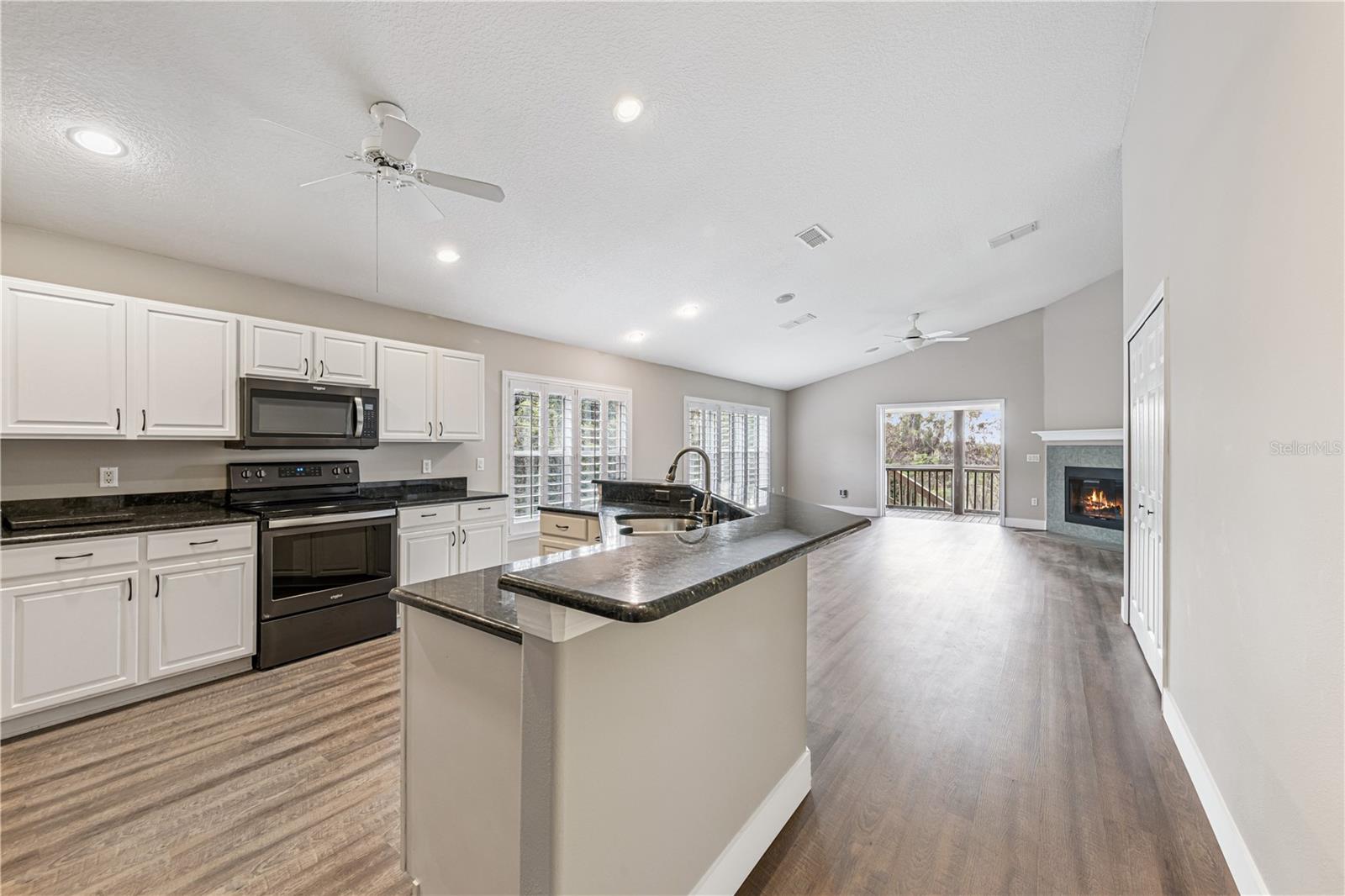 Image 9 of 33 For 1300 Winged Foot Drive