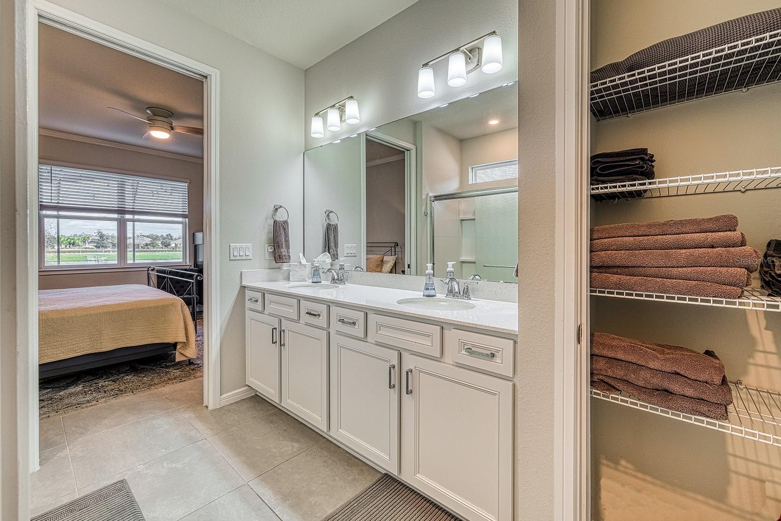 Image 15 of 49 For 2505 Cliff Way