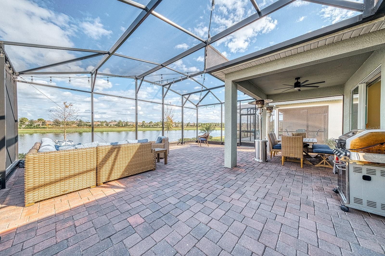 Image 20 of 49 For 2505 Cliff Way