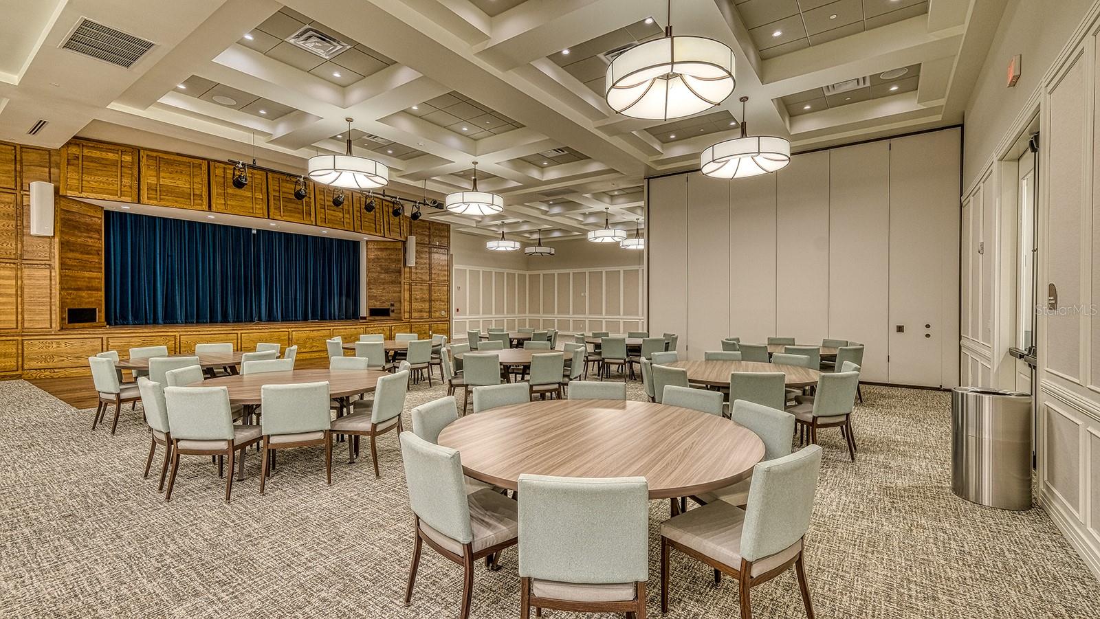 Image 34 of 49 For 2505 Cliff Way