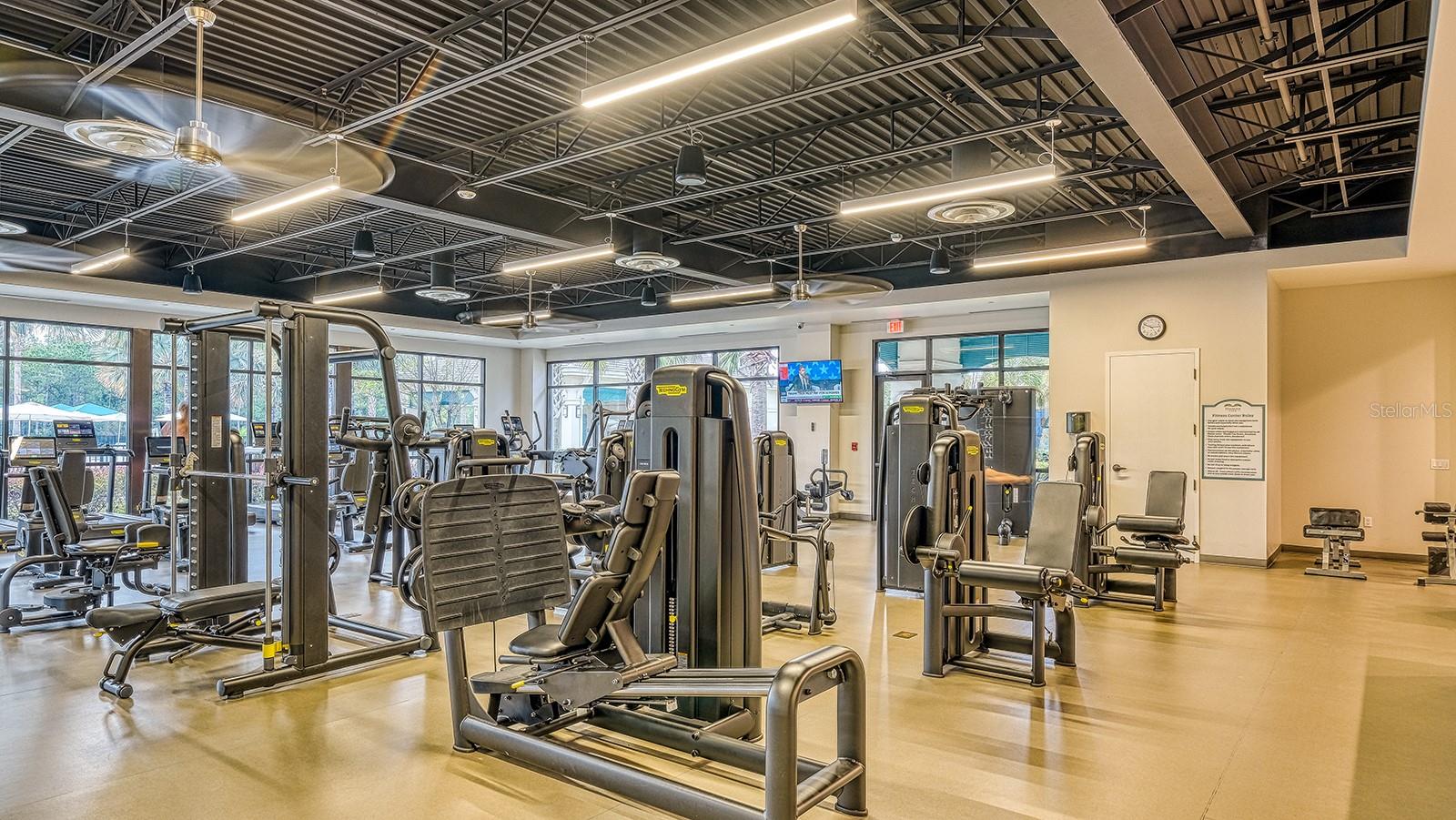 Image 36 of 49 For 2505 Cliff Way