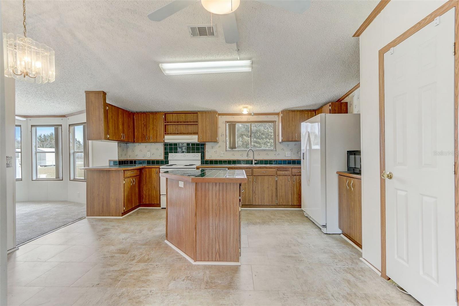 Image 13 of 35 For 9032 106th Terrace