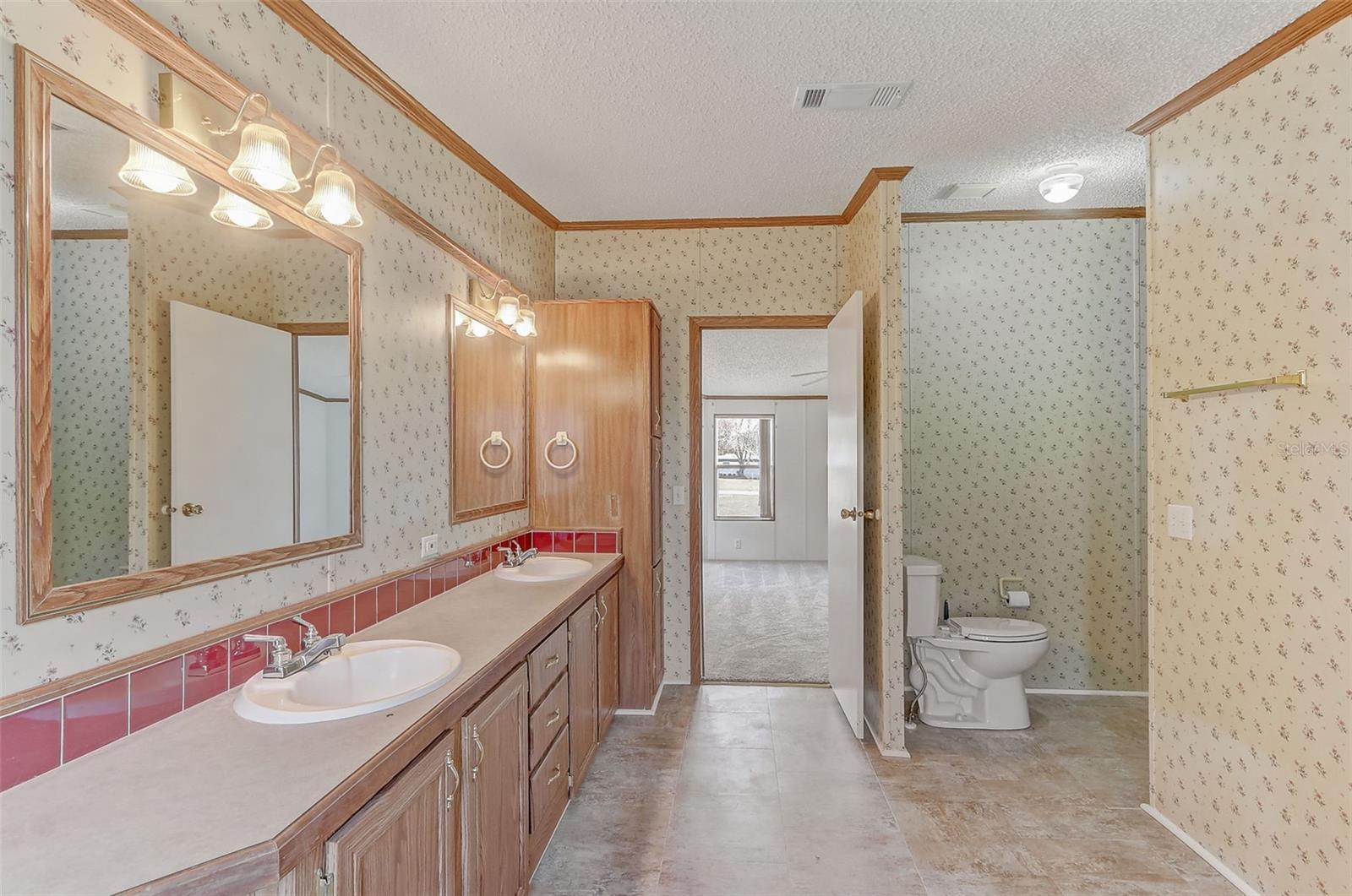 Image 19 of 35 For 9032 106th Terrace