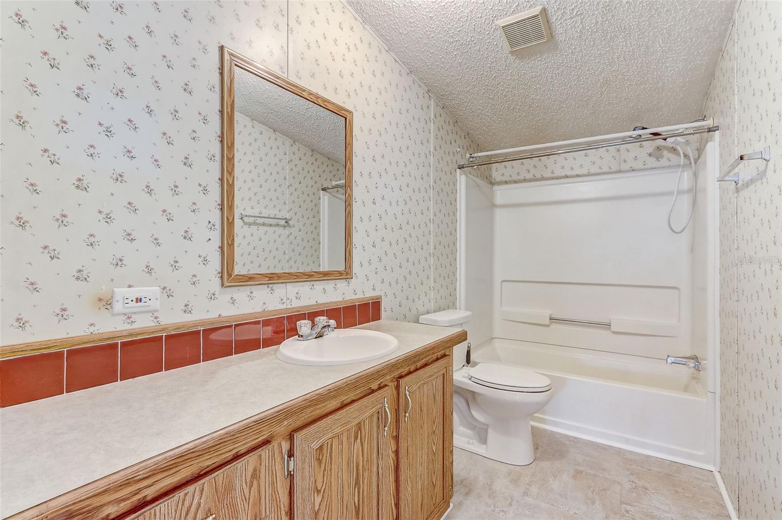 Image 26 of 35 For 9032 106th Terrace