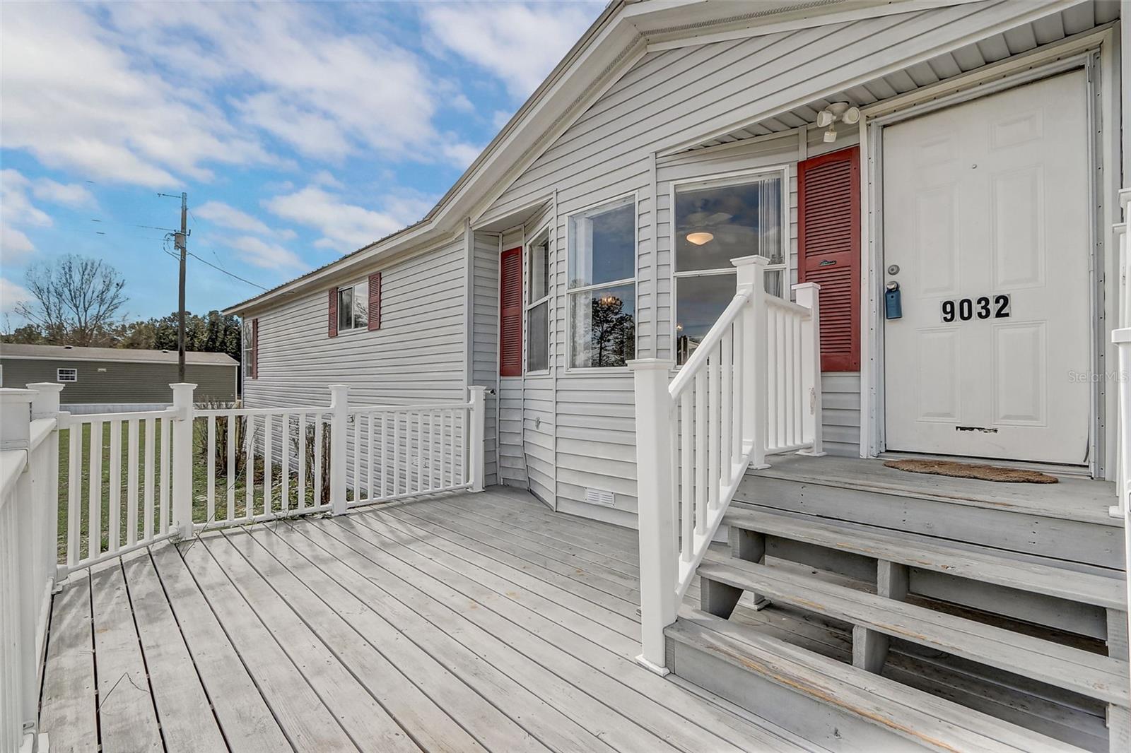 Image 4 of 35 For 9032 106th Terrace