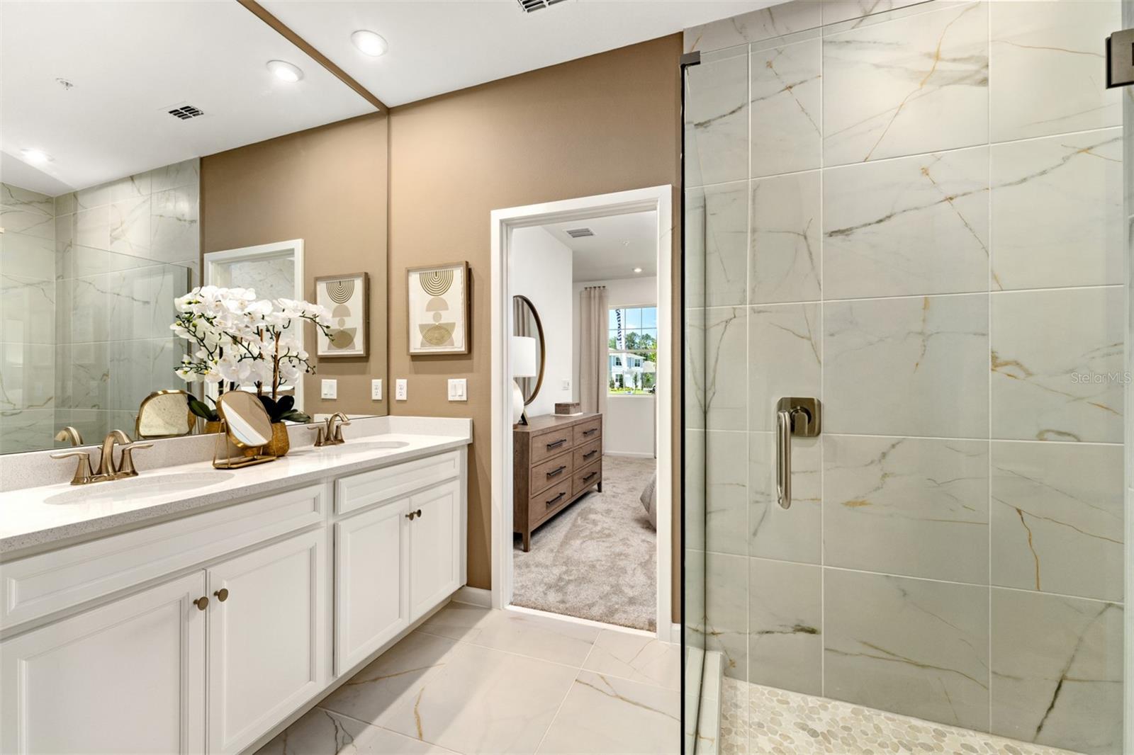 Image 6 of 22 For 10071 Gazebo Alley