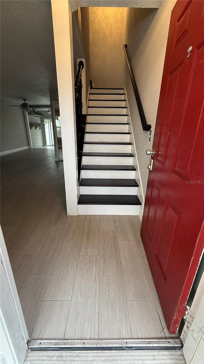 Image 4 of 38 For 9608 River Walk Court