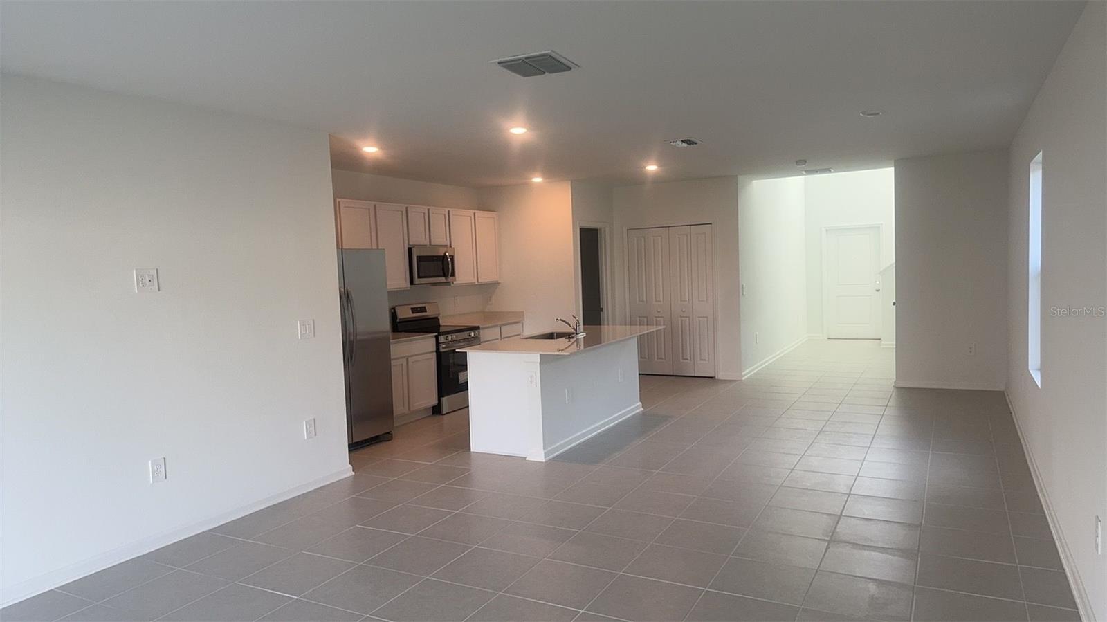 Image 4 of 30 For 1519 Jessica Boulevard