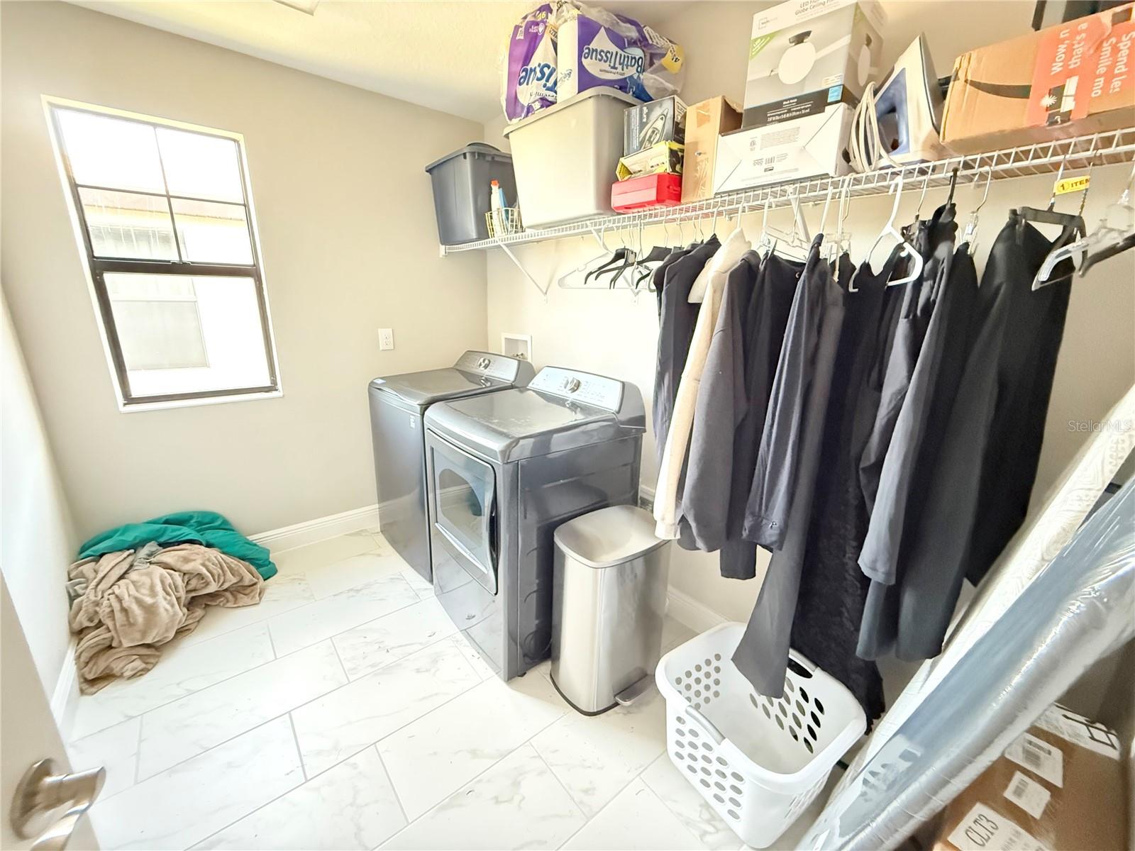 Image 11 of 21 For 14820 Paddock Pond Avenue