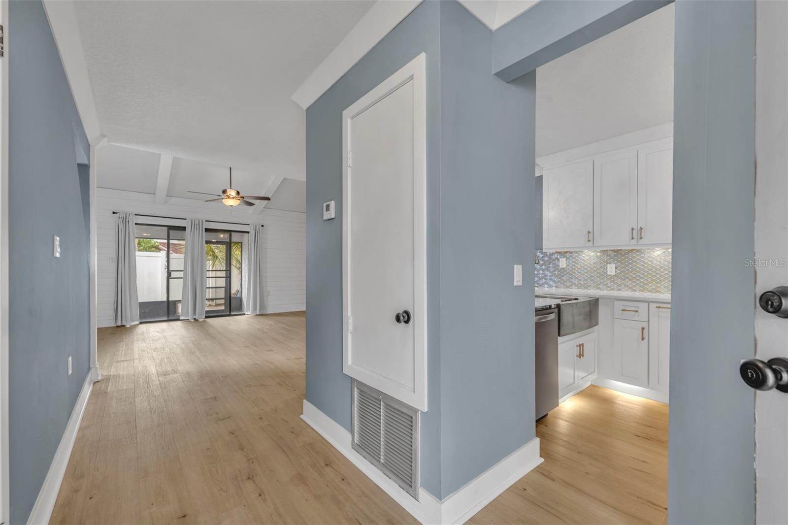 Image 2 of 31 For 5070 Ernst Court 27