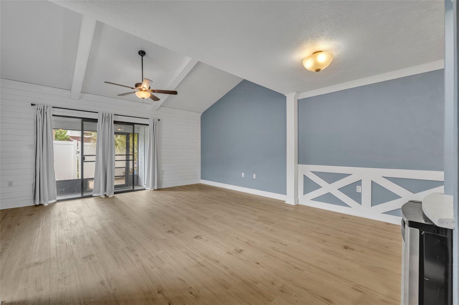 Image 3 of 31 For 5070 Ernst Court 27