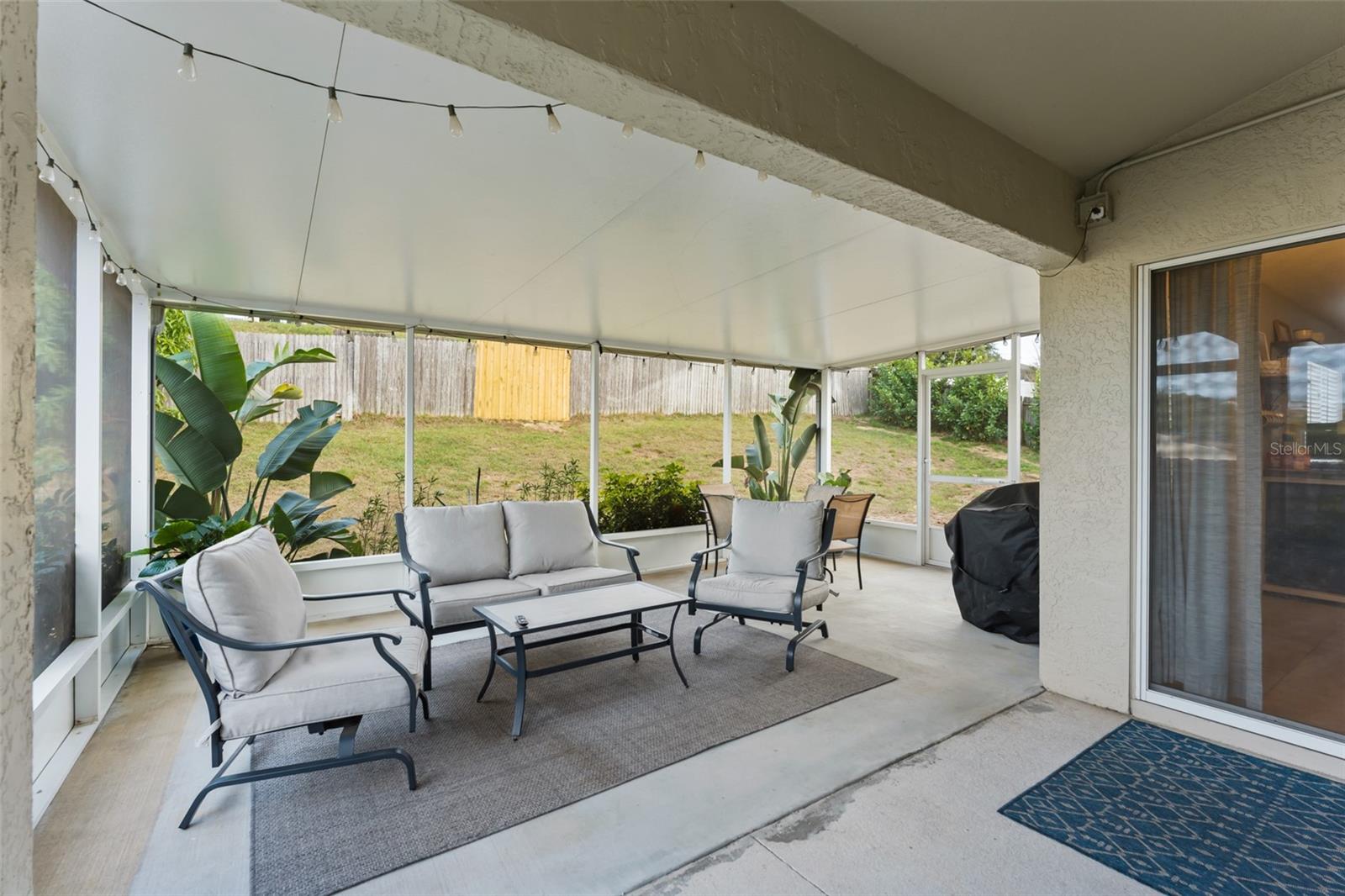 Image 35 of 45 For 806 Breezy Lake Way