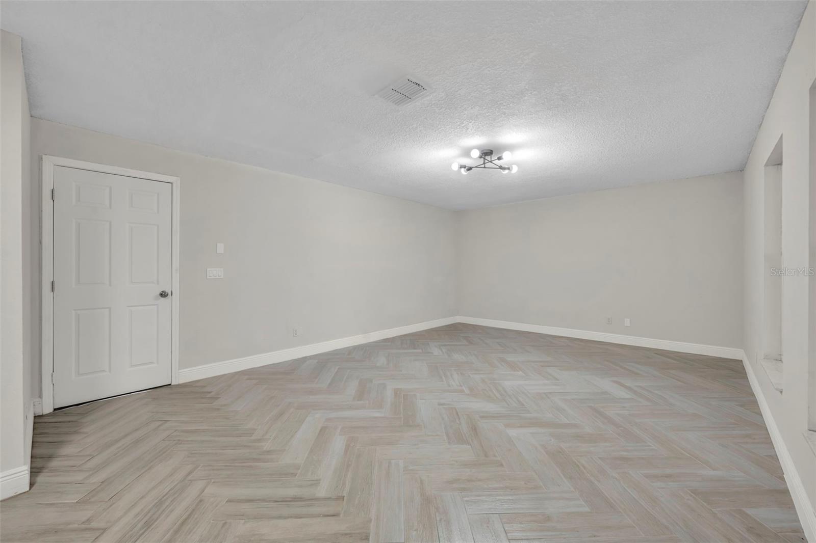 Image 16 of 36 For 3024 Natoma Way