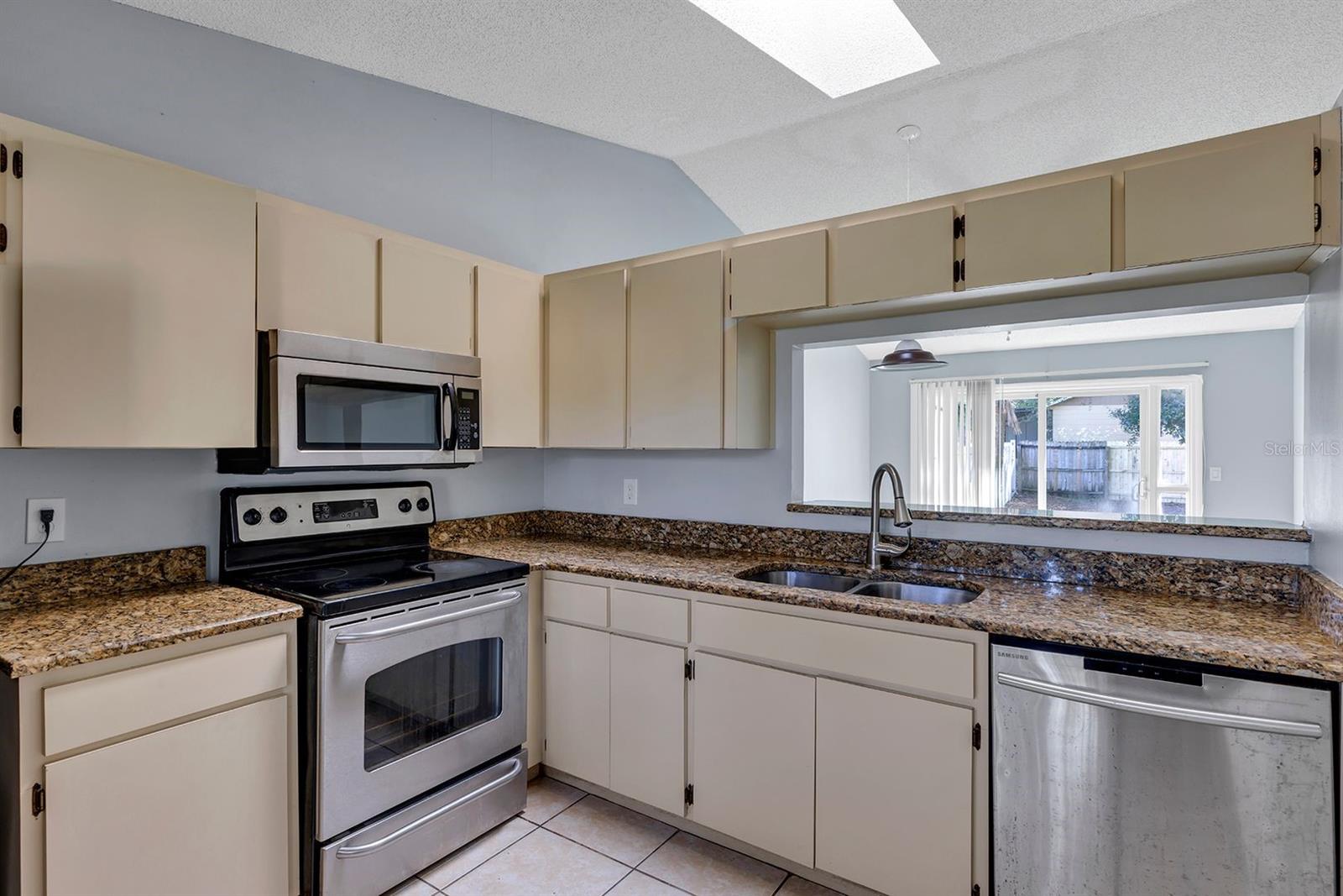 Image 7 of 21 For 3701 Spring Land Drive