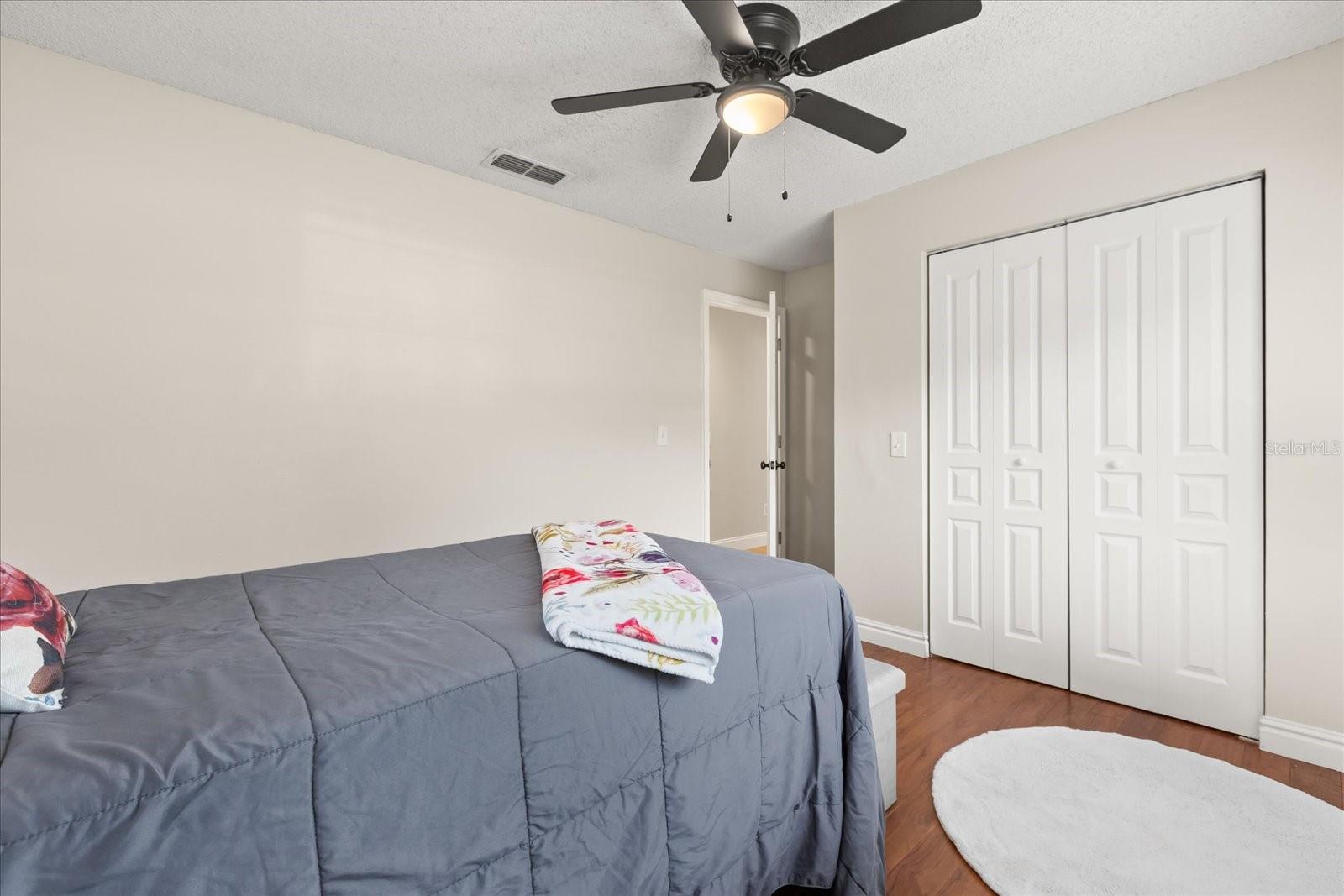 Image 26 of 36 For 310 White Oak Circle