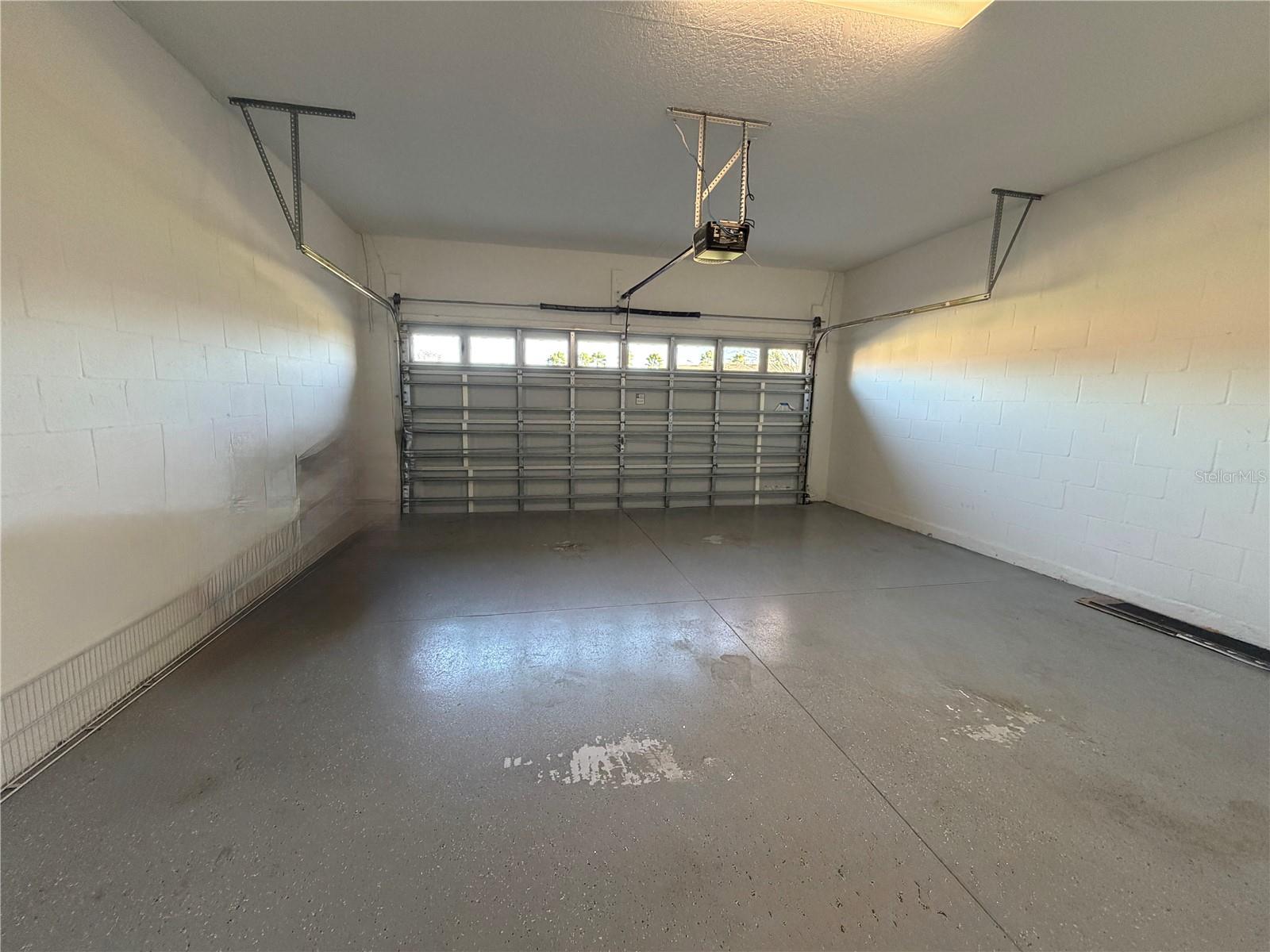 Image 29 of 41 For 5637 Water Rose Road