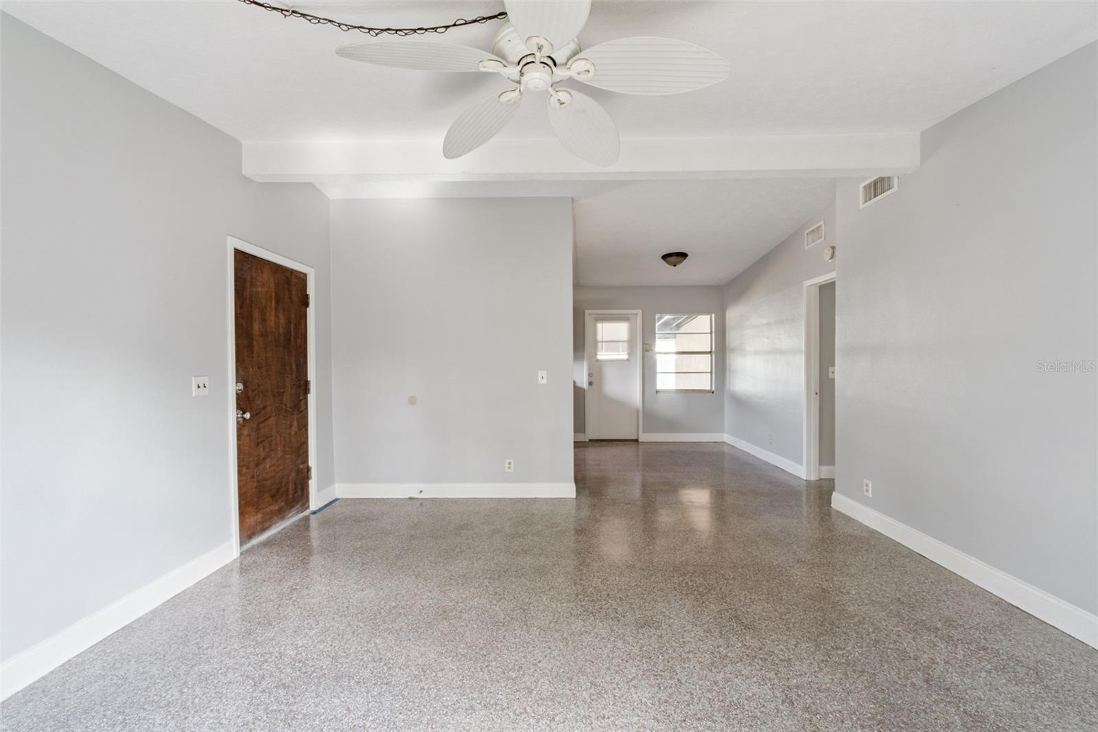 Image 3 of 16 For 705 Cherokee Circle