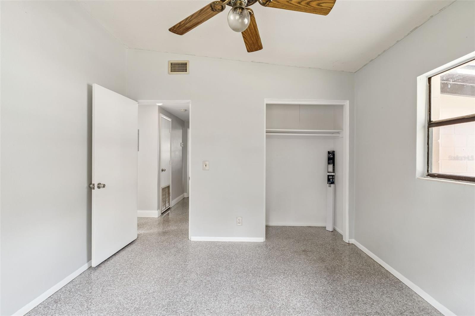 Image 9 of 16 For 705 Cherokee Circle