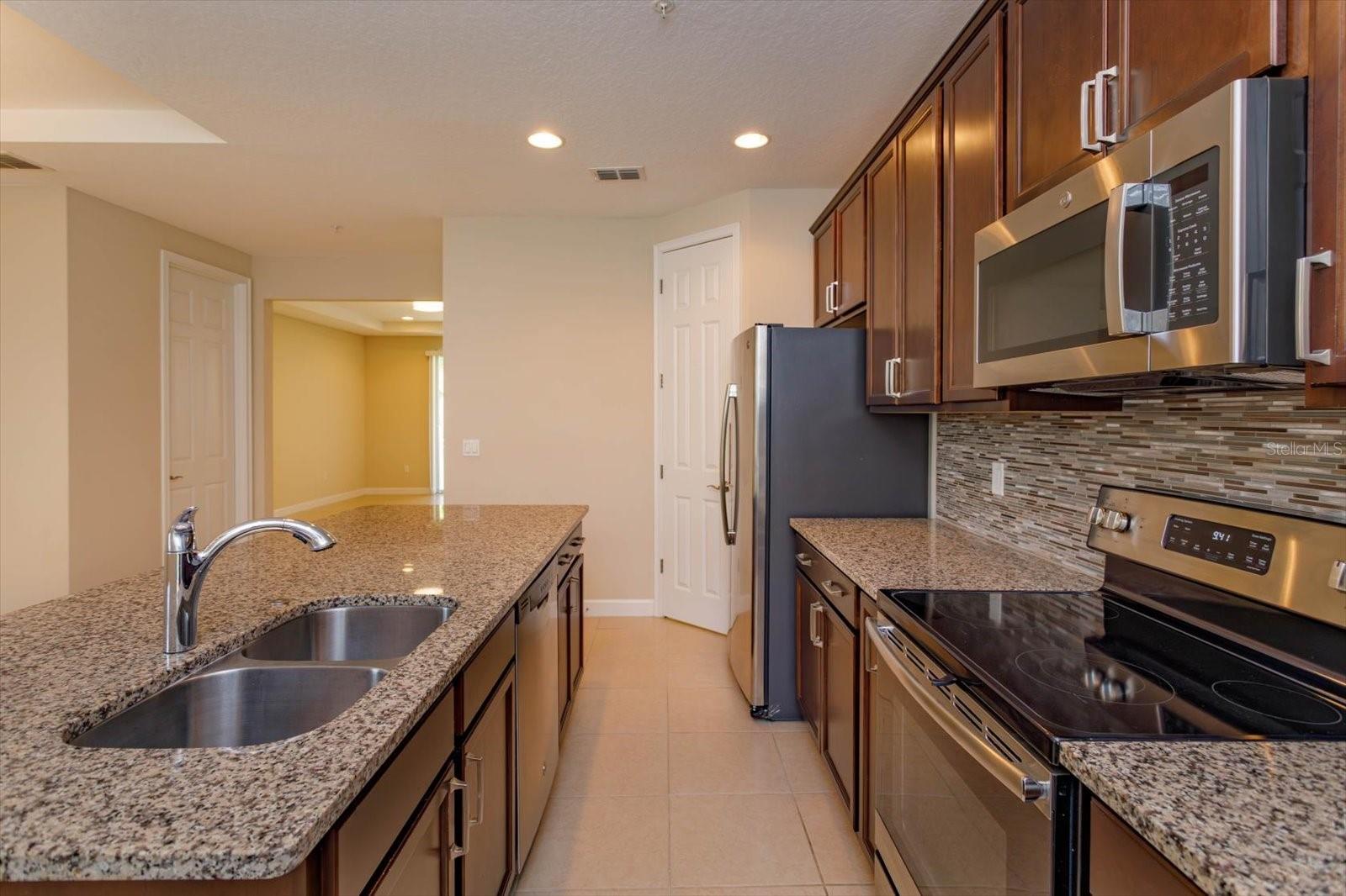 Image 15 of 46 For 1288 Bolton Place