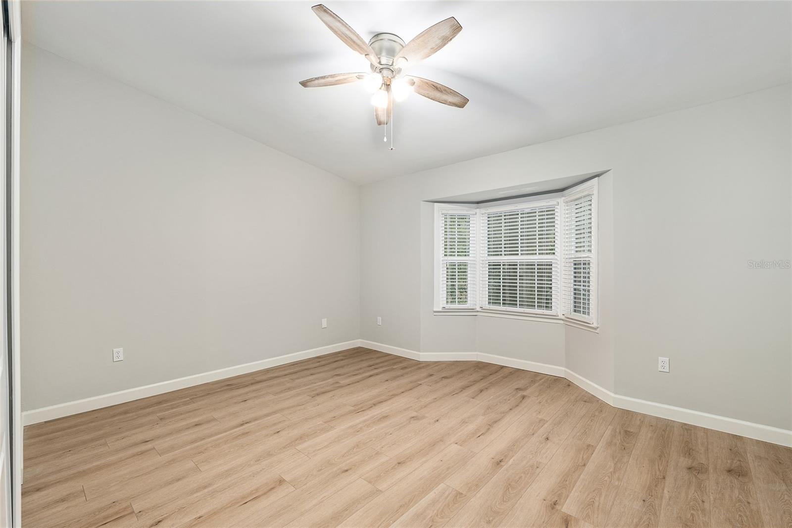 Image 36 of 58 For 5240 92nd Court