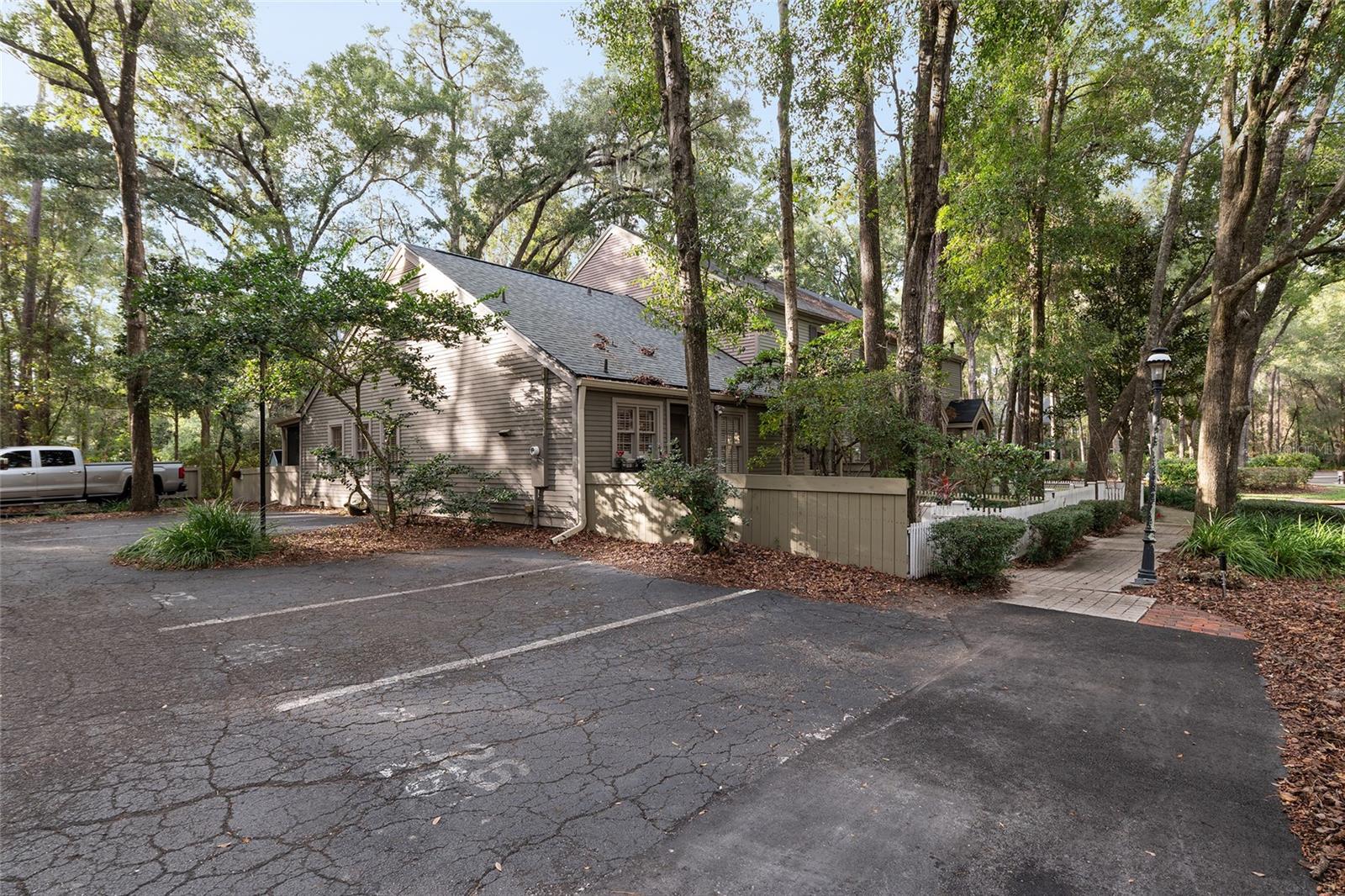 Image 4 of 58 For 5240 92nd Court