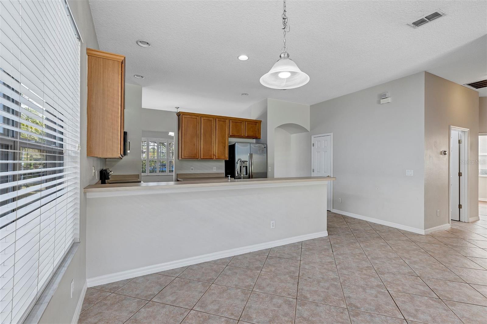 Image 16 of 64 For 1816 Cherry Ridge Drive