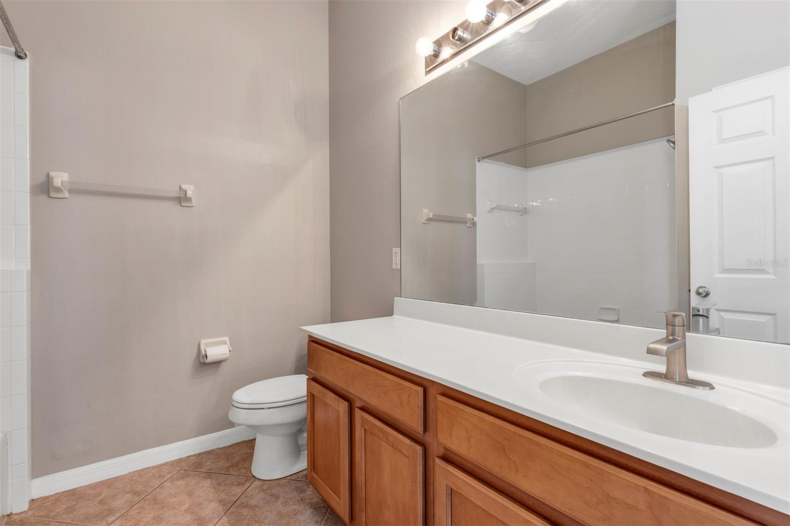 Image 33 of 64 For 1816 Cherry Ridge Drive