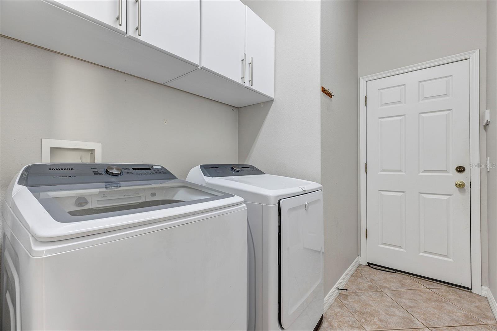 Image 35 of 64 For 1816 Cherry Ridge Drive