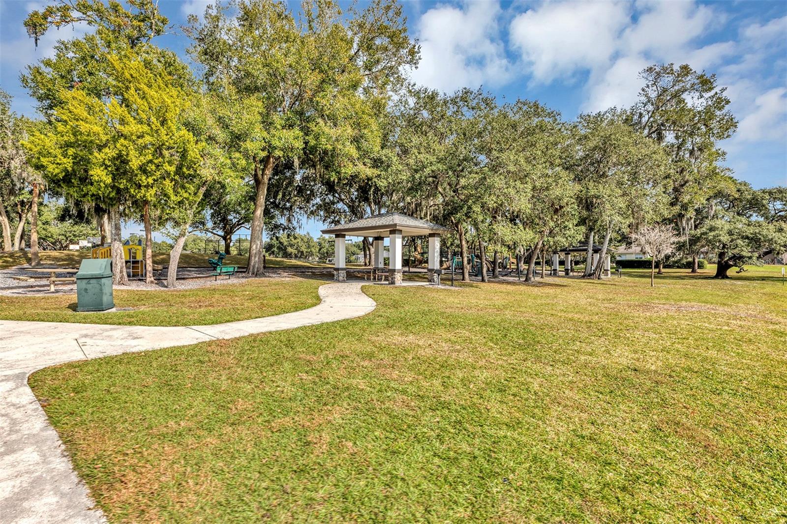 Image 58 of 64 For 1816 Cherry Ridge Drive