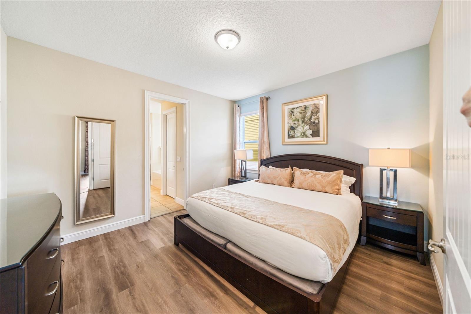 Image 11 of 55 For 231 Lasso Drive