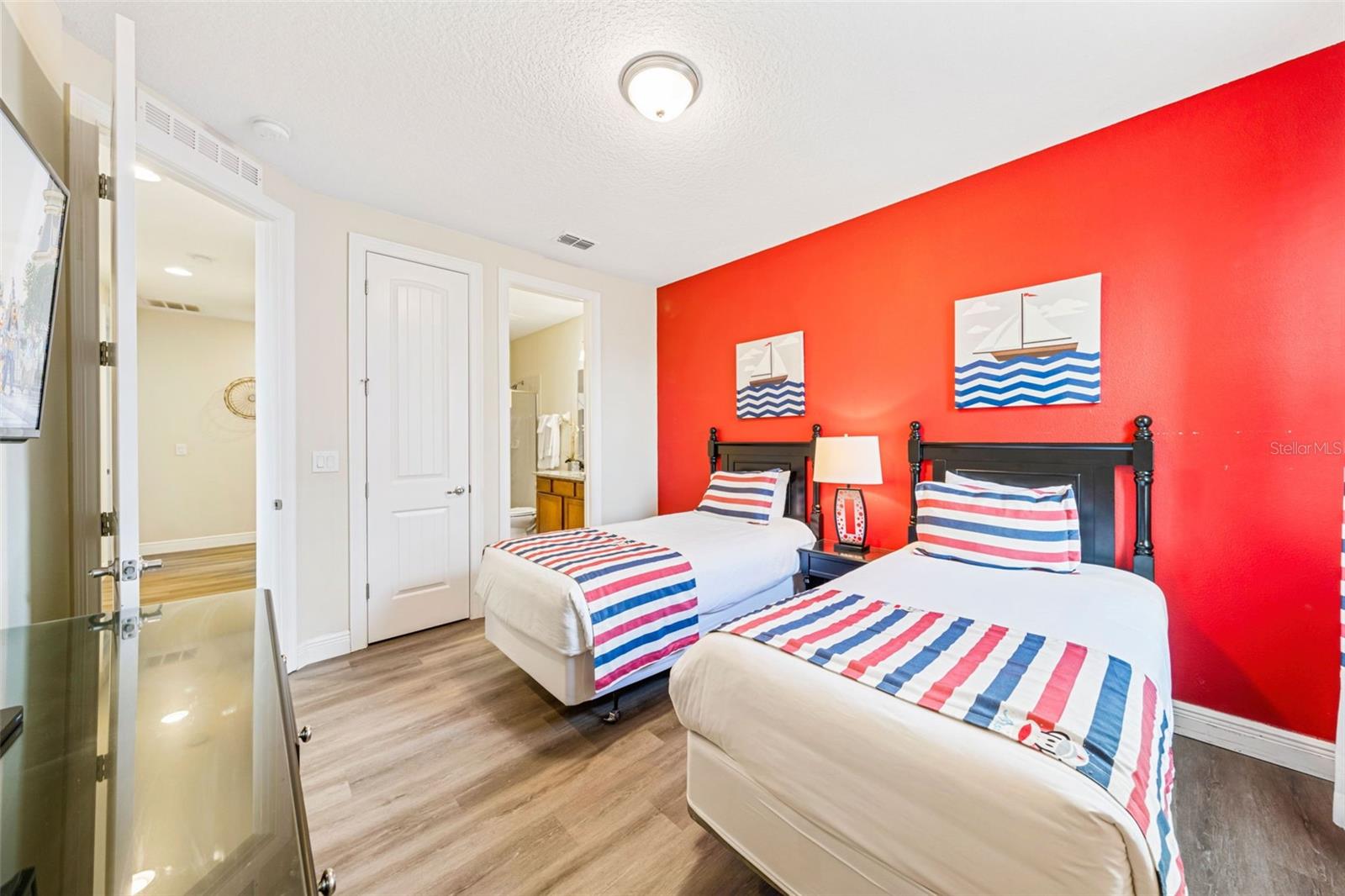 Image 30 of 55 For 231 Lasso Drive