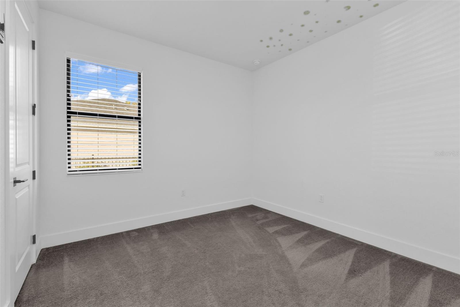 Image 20 of 38 For 25272 Doredo Drive