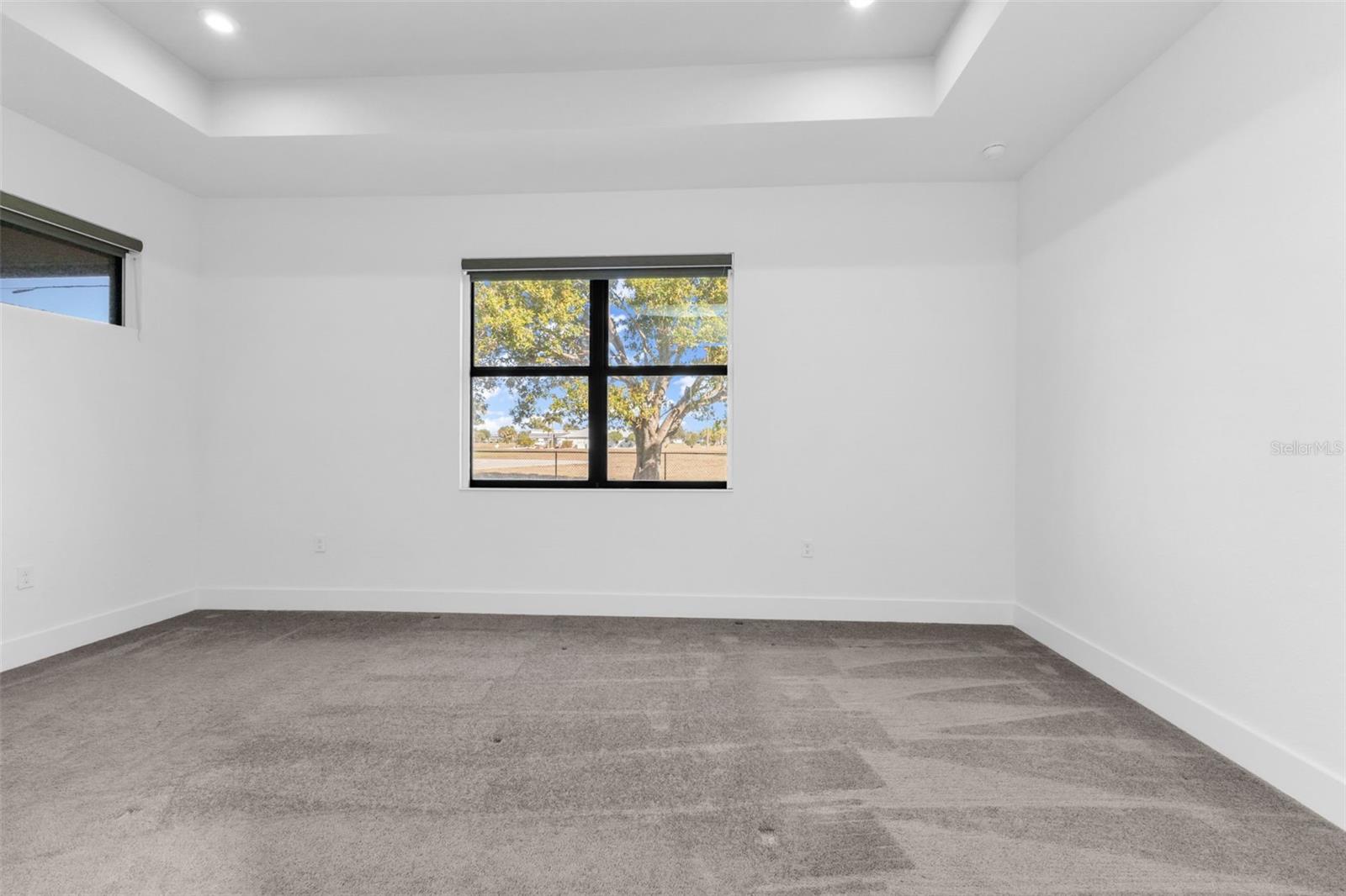 Image 26 of 38 For 25272 Doredo Drive