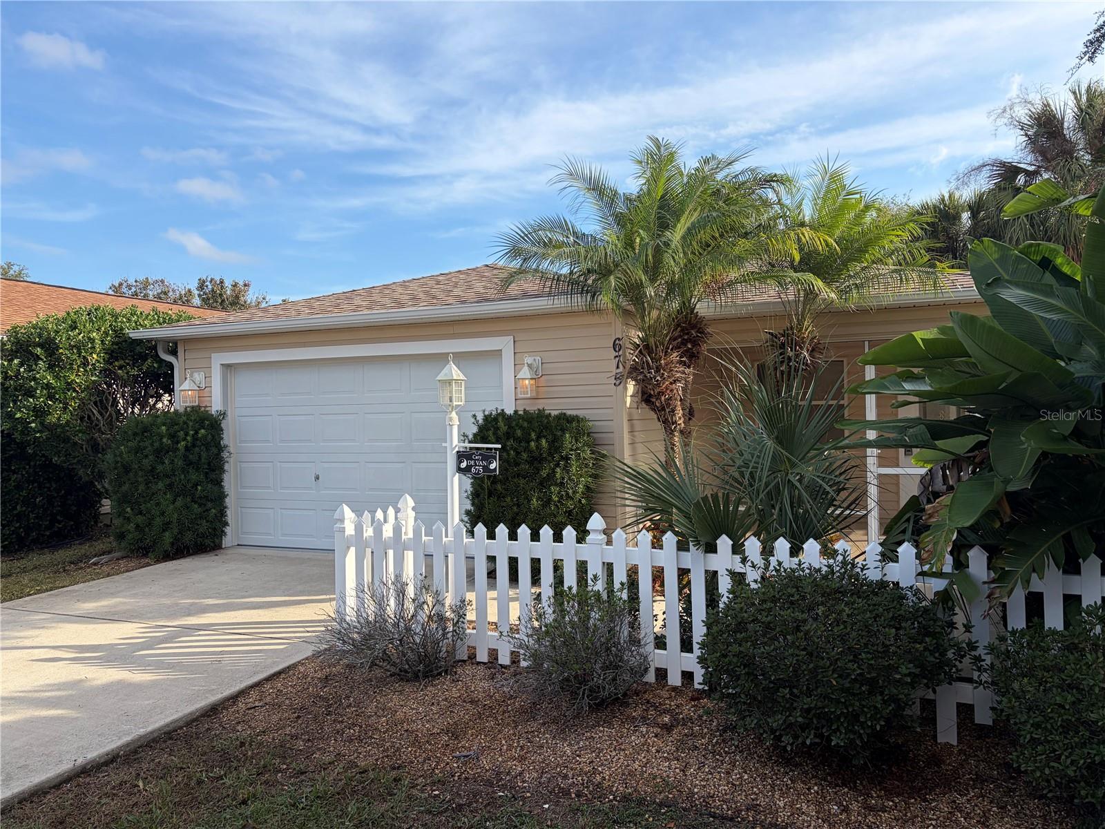 Details for 675 Kendall Court, THE VILLAGES, FL 32162