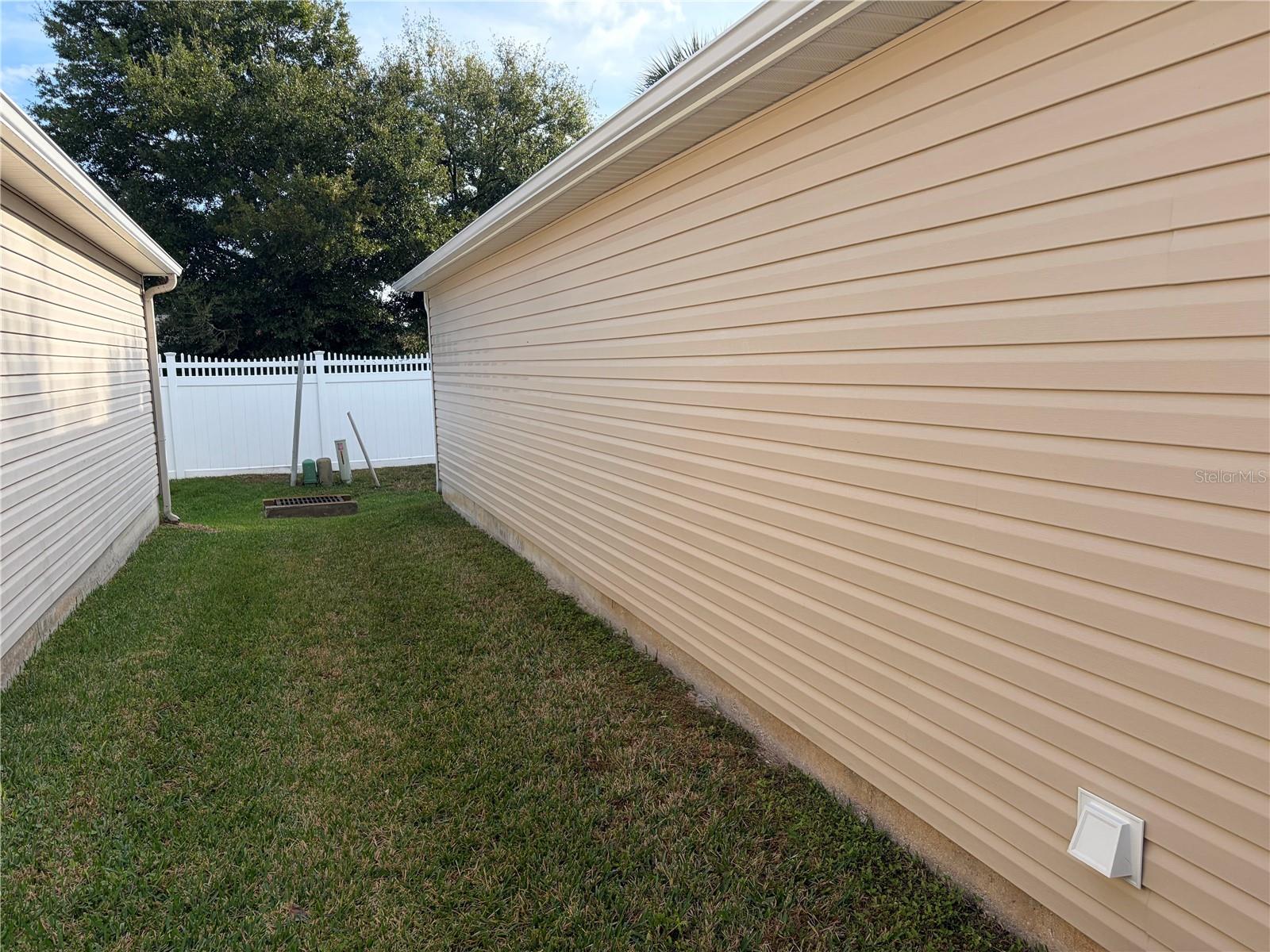 Image 2 of 24 For 675 Kendall Court