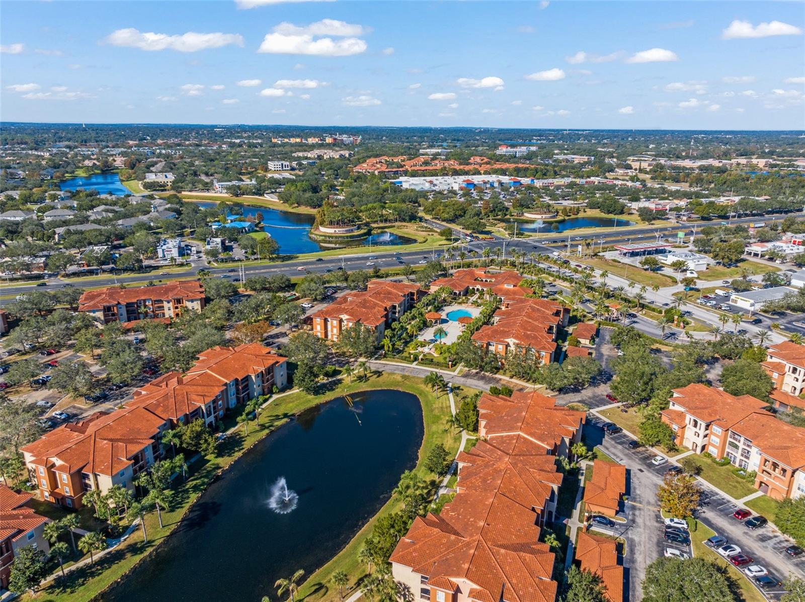 Image 18 of 26 For 5578 Metrowest Boulevard 101