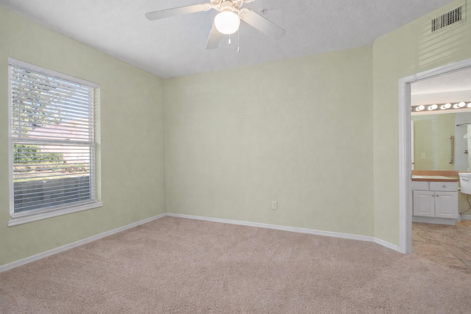 Image 26 of 26 For 5578 Metrowest Boulevard 101