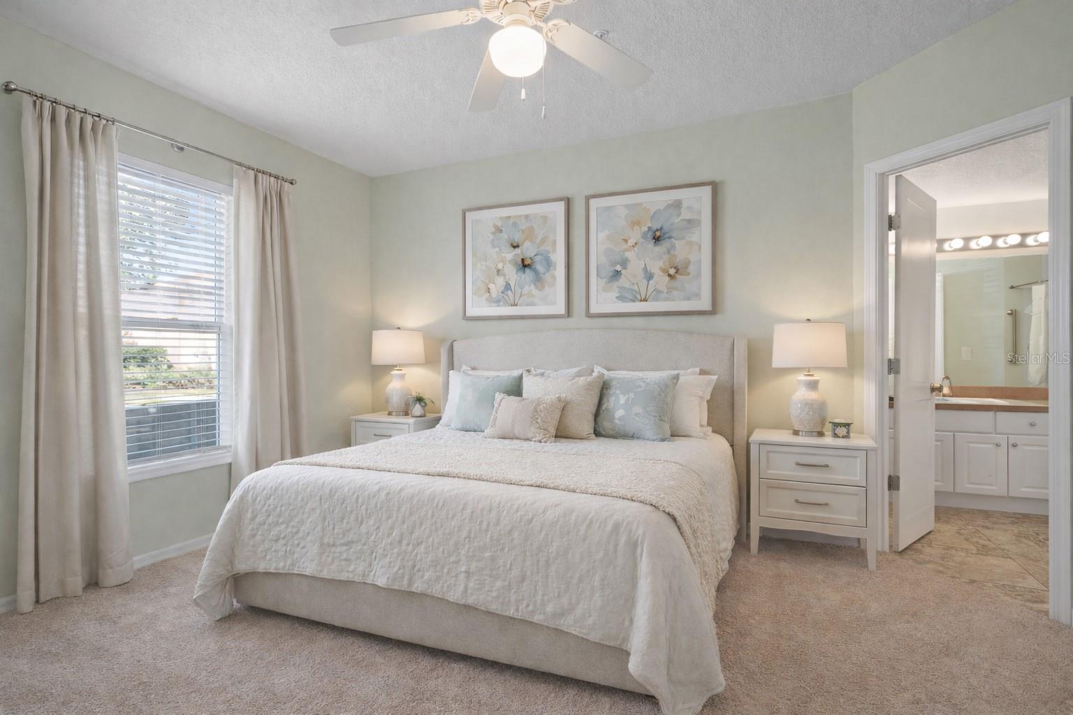 Image 8 of 26 For 5578 Metrowest Boulevard 101