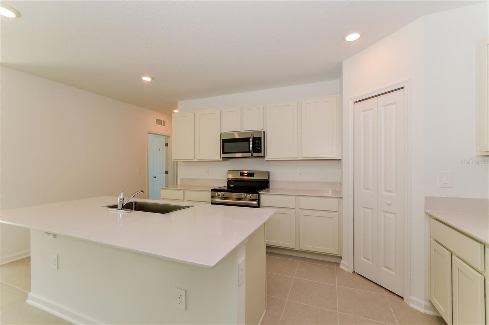 Image 3 of 15 For 2823 Whitaker Point Road