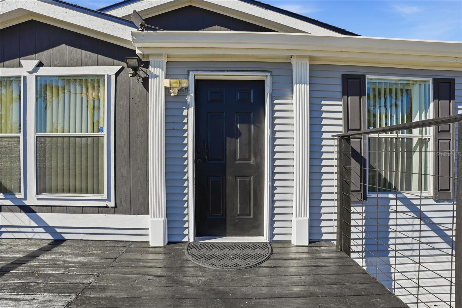 Image 2 of 39 For 3844 Kaiser Avenue