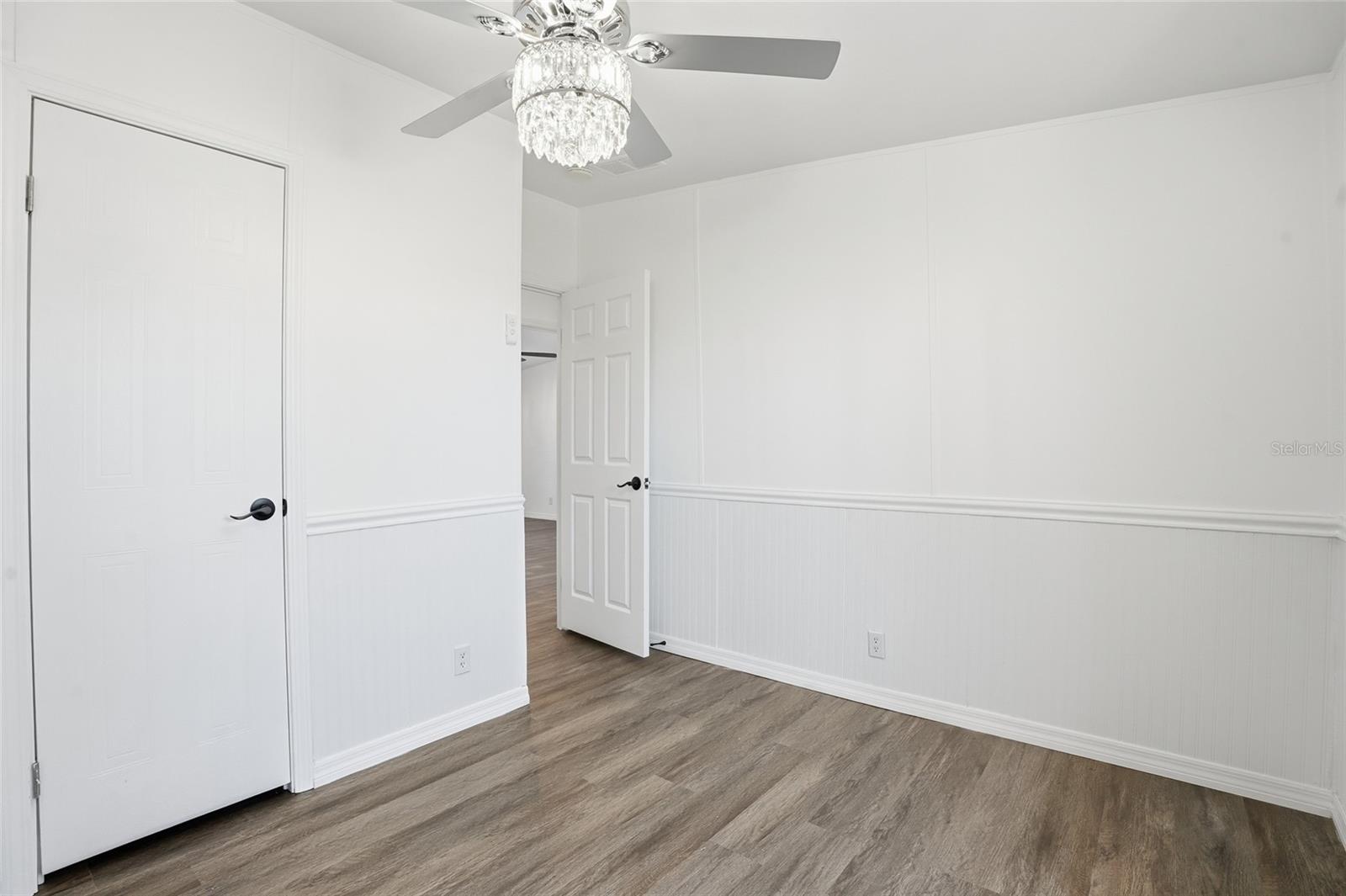 Image 25 of 39 For 3844 Kaiser Avenue