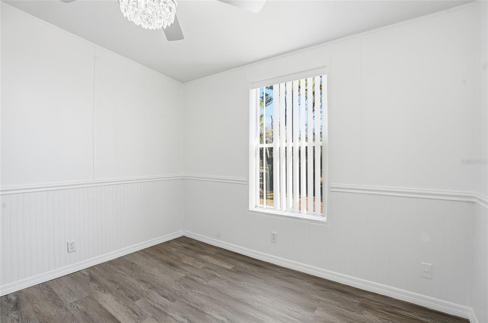 Image 26 of 39 For 3844 Kaiser Avenue