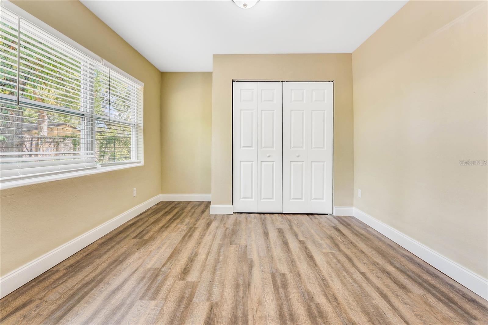 Image 13 of 23 For 3703 Auburndale Avenue