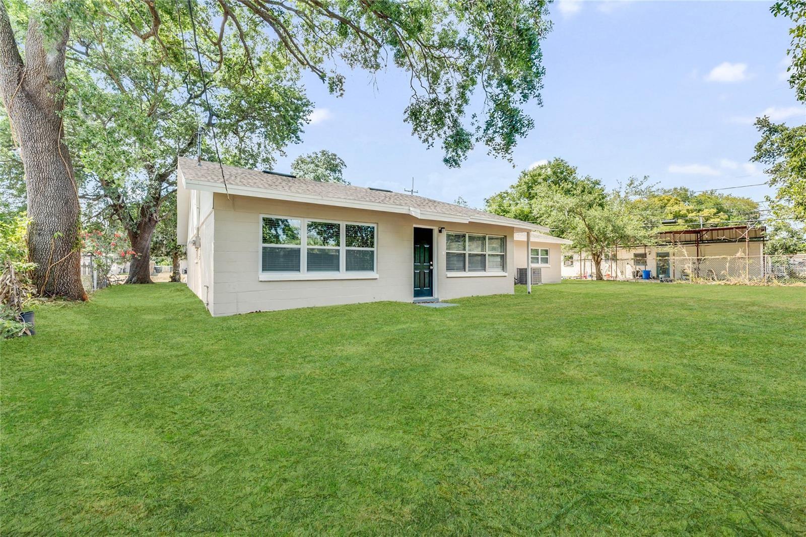 Image 3 of 23 For 3703 Auburndale Avenue