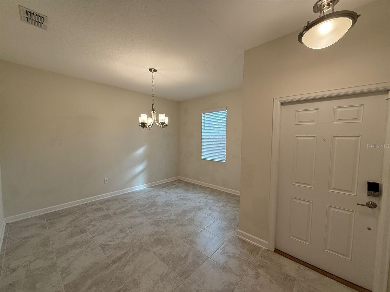 Image 19 of 23 For 11179 Longleaf Woods Drive