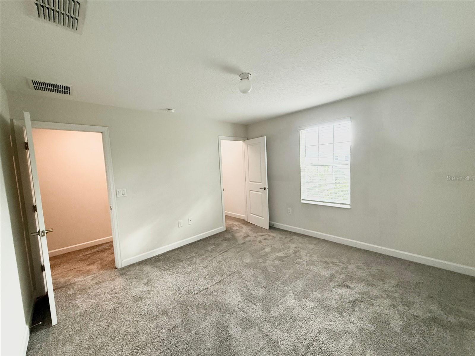 Image 7 of 23 For 11179 Longleaf Woods Drive