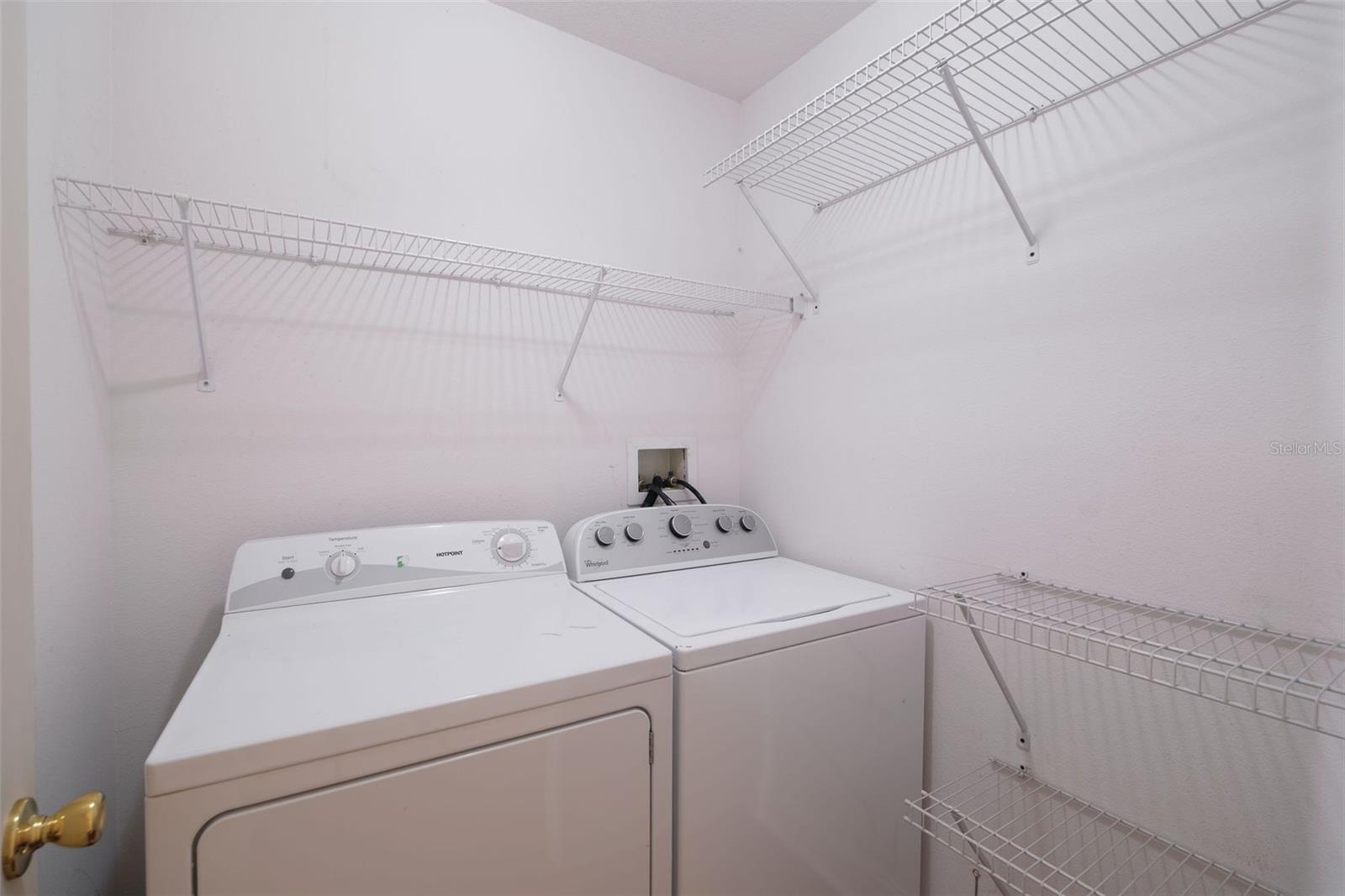 Listing photo id 29 for 2039 Cobblefield Circle