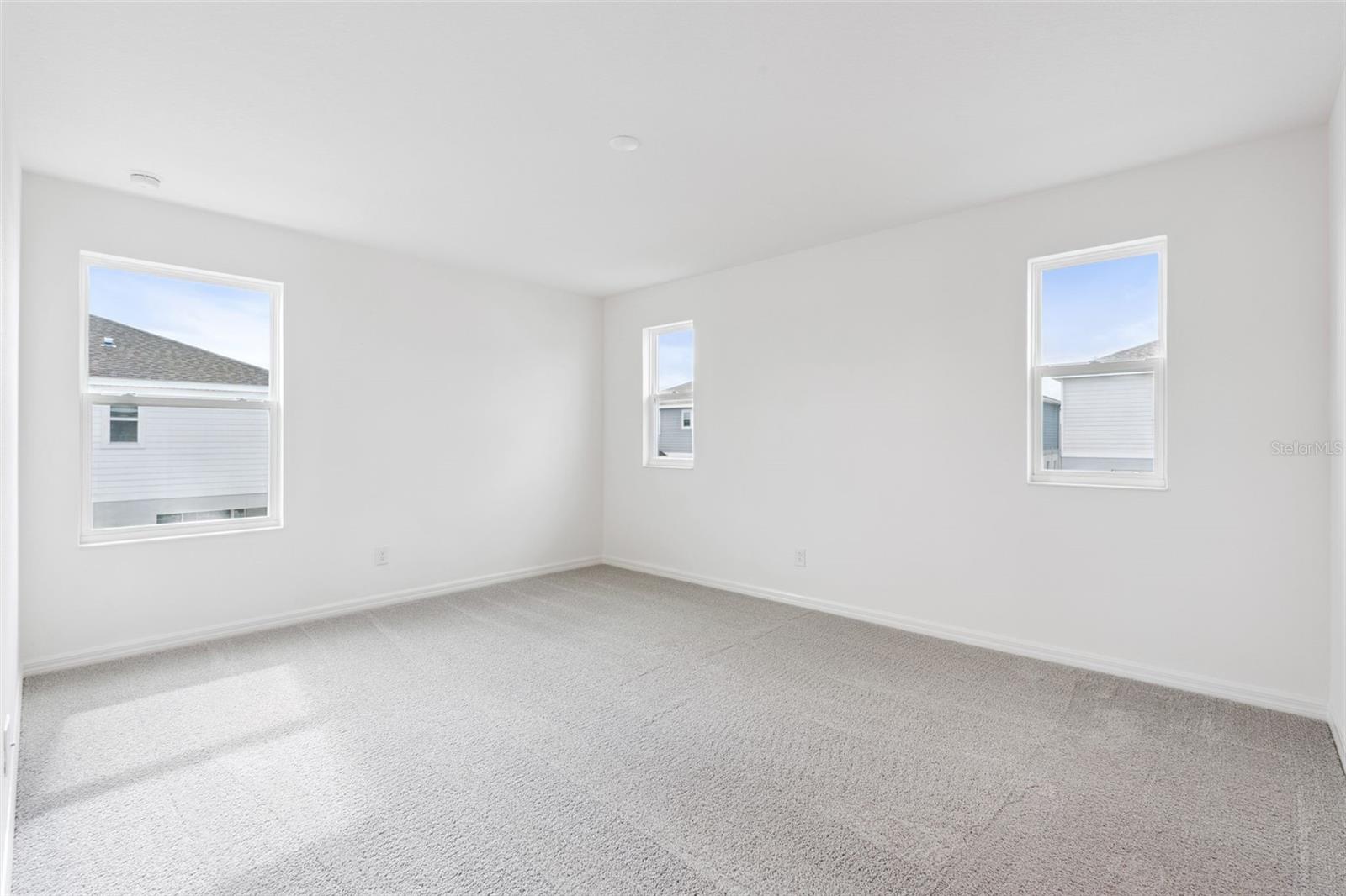 Image 23 of 39 For 7028 Rolling Leaf Road