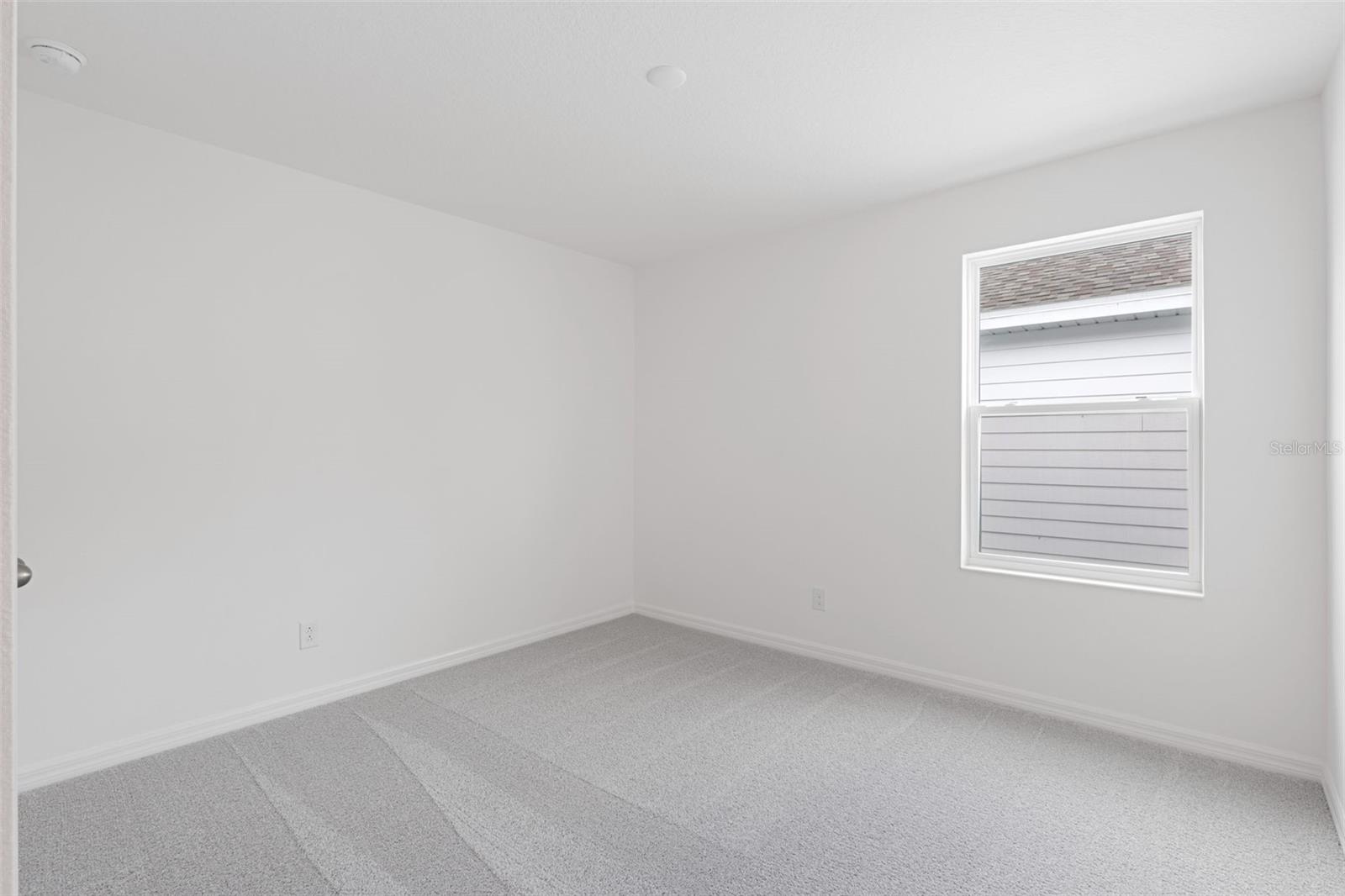 Image 29 of 39 For 7028 Rolling Leaf Road